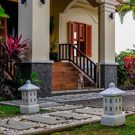 Villa Mata Hari Panji 外观 照片